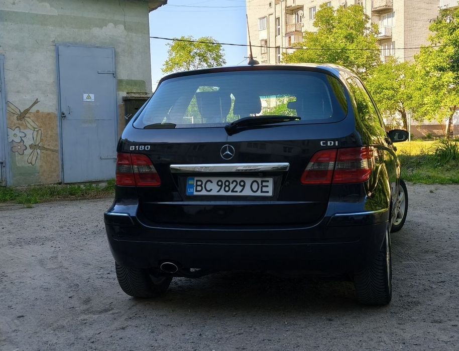 Мерседес B180 W245