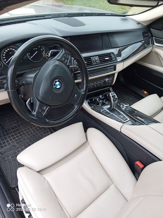 BMW f 10 3.0 benzyna