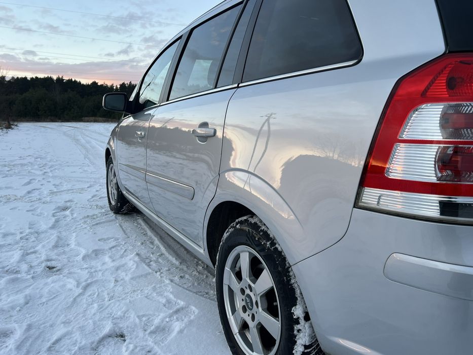 Opel Zafira 2011р.