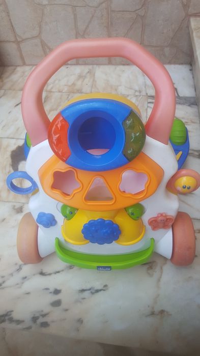 Andarilho  para  bebês  com música