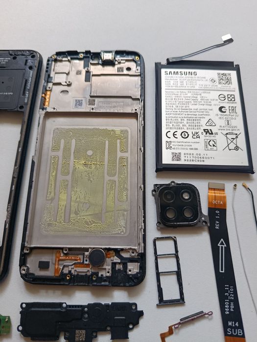 Samsung A22. 5g запчастини