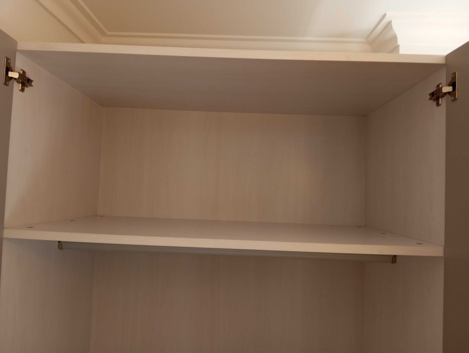 Cama de Solteiro + Armário