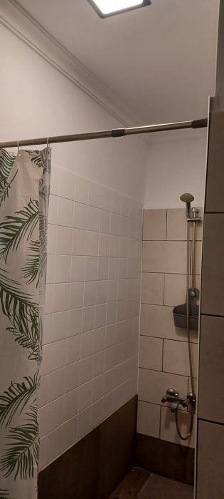 Aluga-se Quarto interior