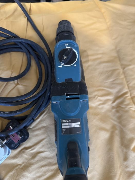 Makita HR 2630 Перфоратор