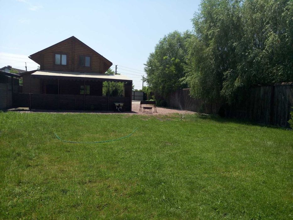 Будинок подобово з банею. Осокорки.