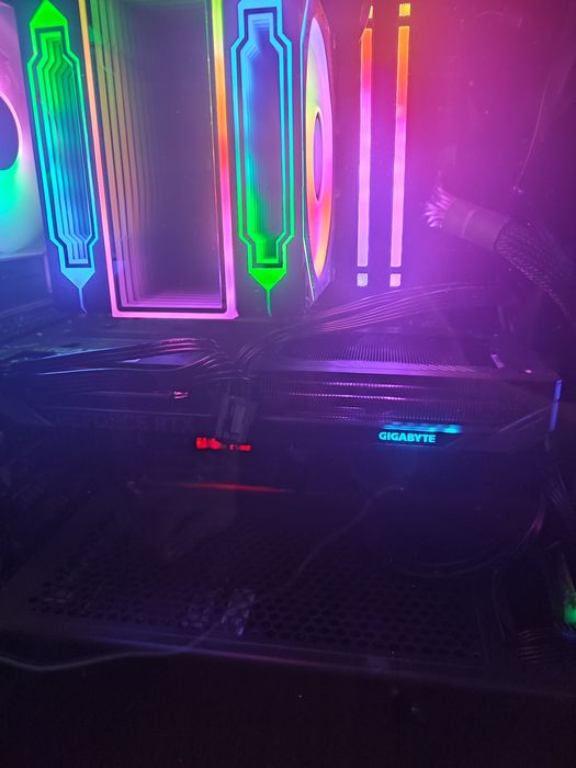 RTX 5060 gigabyte GAMING OC