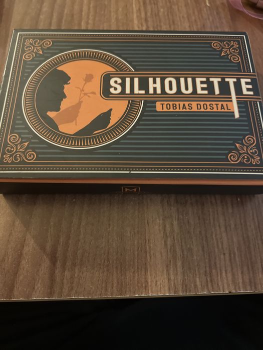 Silhuette truque de magia novo