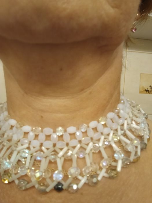 Sztuczna biżuteria Kolia z koralików