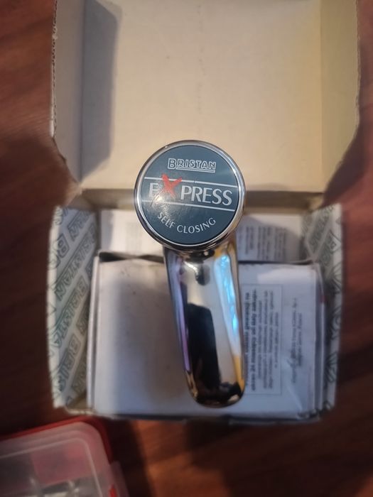 Bateria umywalkowa nowa