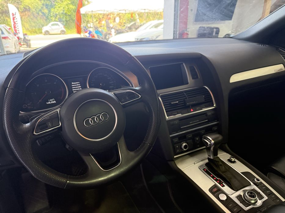 Audi Q7 7 lugares