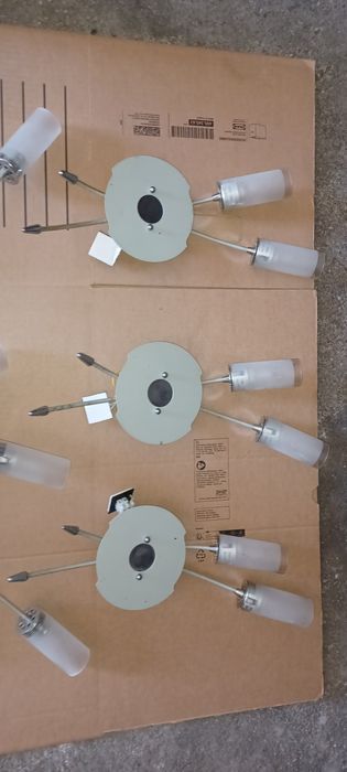 Candeeiro de tecto e de parede