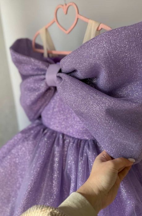 Дитяча святкова сукня