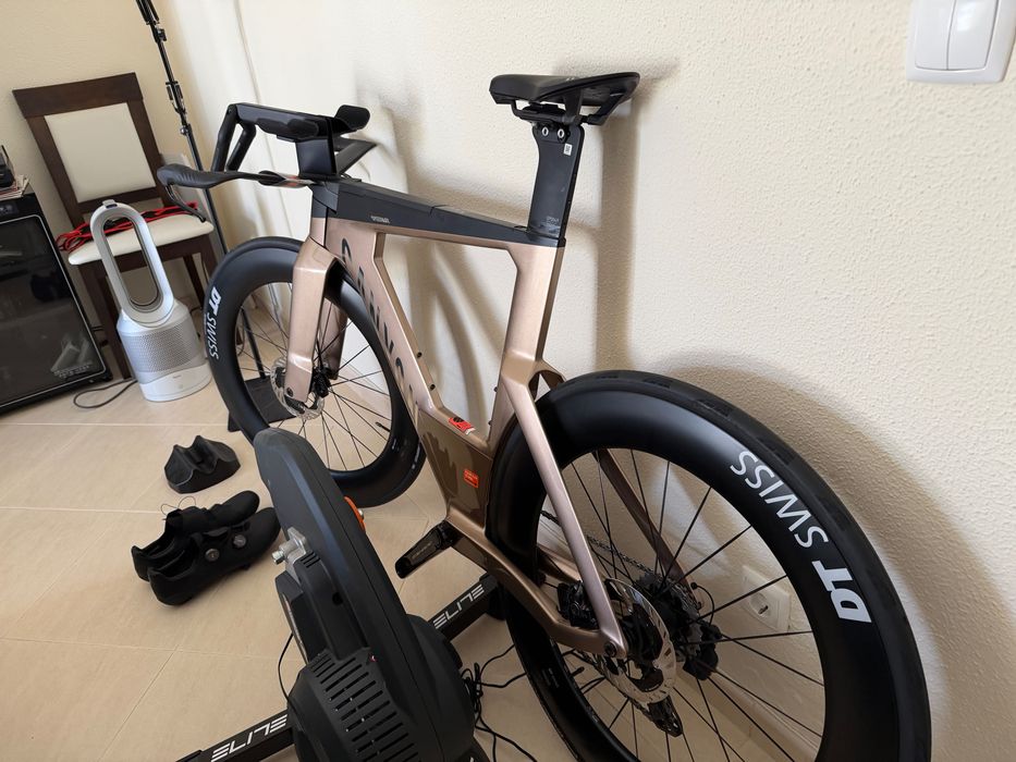 Bicicleta triatlo Canyon Speedmax CFR Di2 nova tamanho M