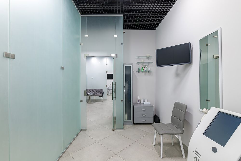 Продаж приміщення  ближній центр Галицький район 
З якісн