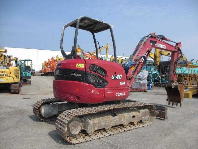 Гусеничний екскаватор KUBOTA U40-5