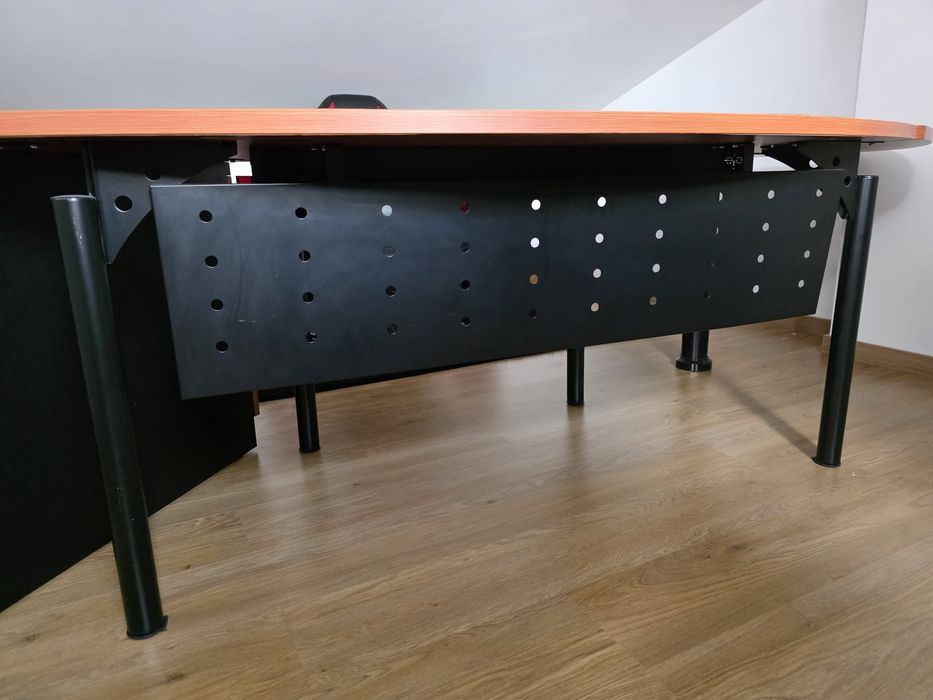 Secretária de escritório em madeira e metal – como nova