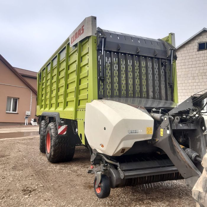 Sprzedam przyczepę samozbierającą