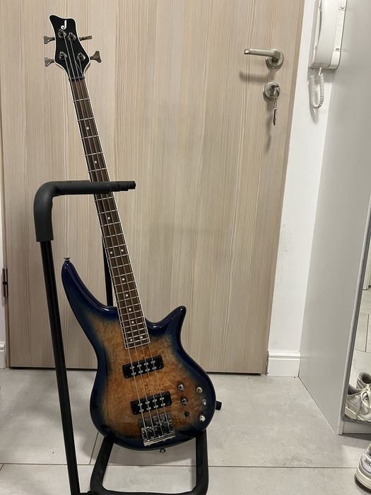 Gitara basowa Jackson JS3Q + pokrowiec