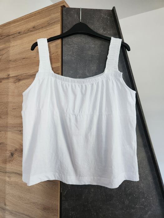Top na szerokich ramiączkach M- XL