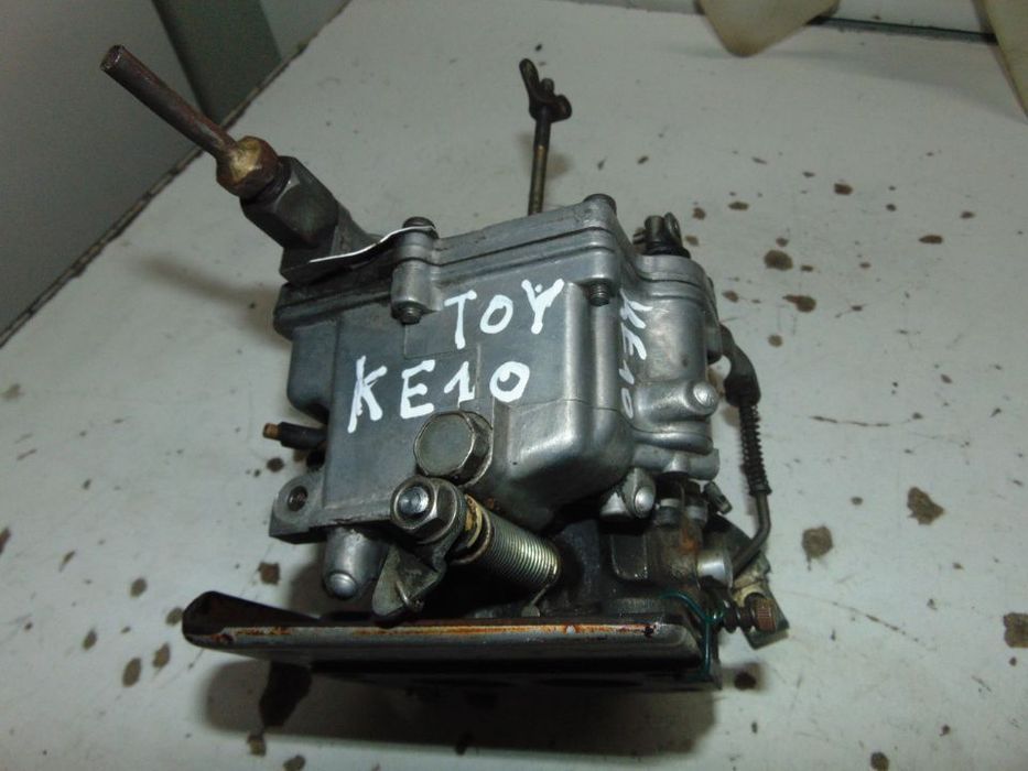 Toyota ke10 carburador e + peças " usado em bom estado