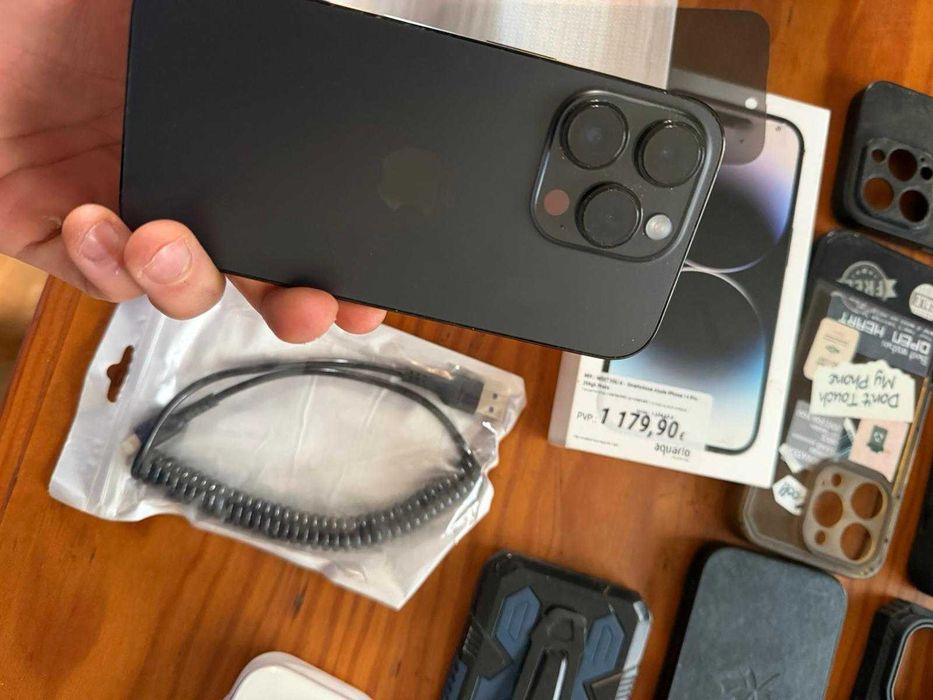 iPhone 14 Pro 256GB – Excelente Estado + Muitos Extras