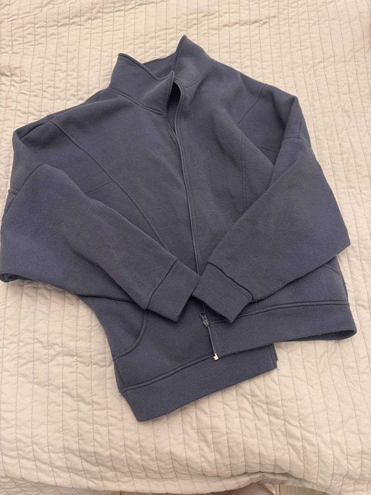 Спортивна кофта жіноча