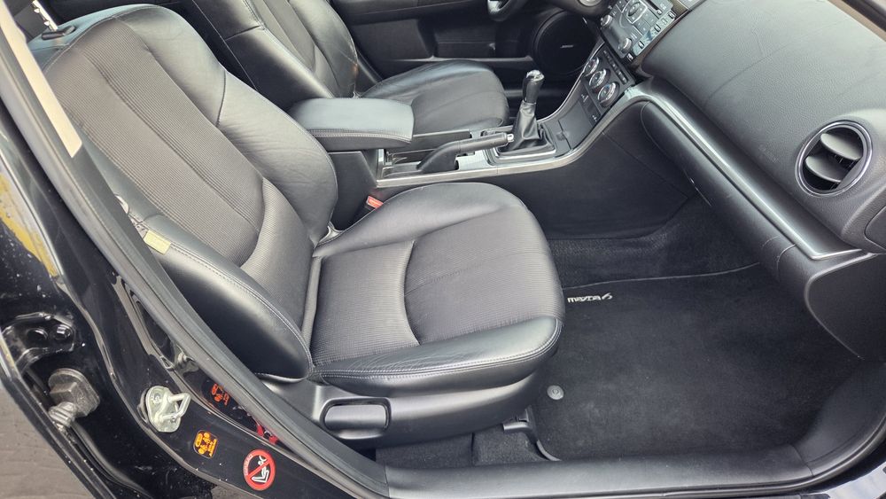 Мазда 6 2010 рік