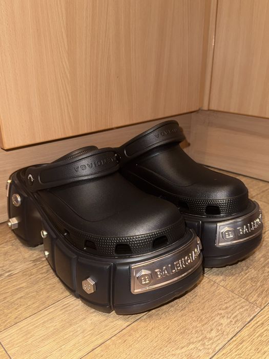 Баленсиага кроксы