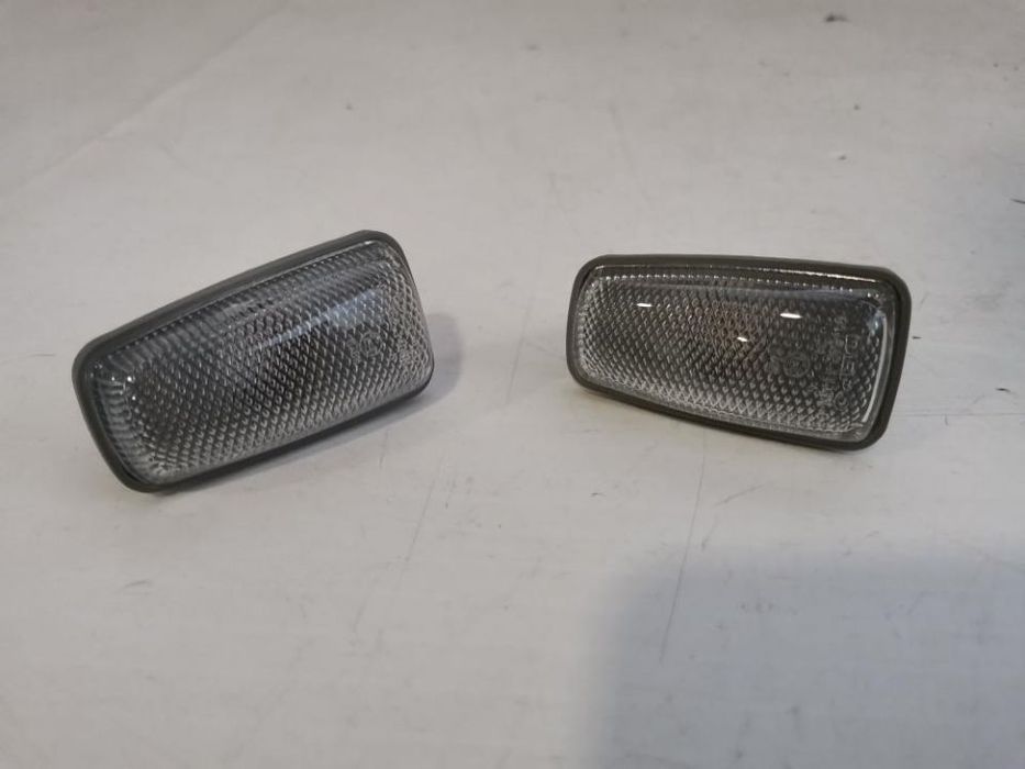 pisca piscas farolim guarda lamas citroen saxo / Peugeot 106 (novos)