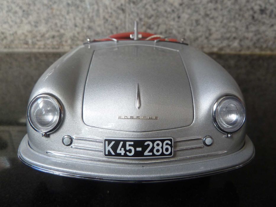 1:18 AutoArt, Porsche 356 Nr.1 (1948), Minichamps