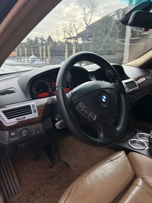 BMW 745i E65 гарний стан !