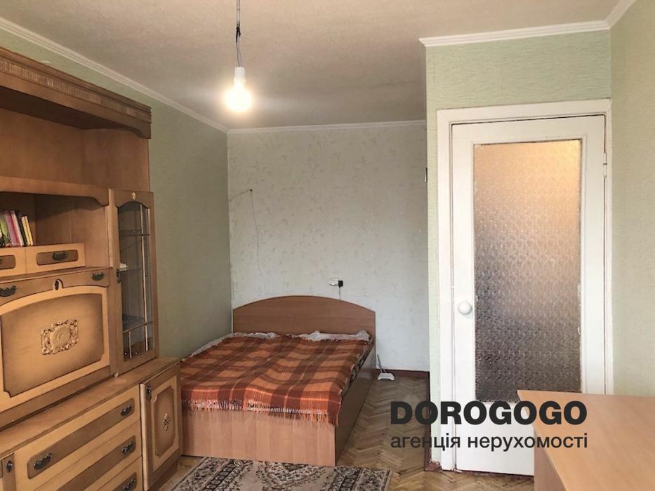 Науки 20, метро Деміївська, продаж 1к, терміново, торг