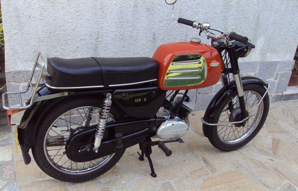Vitoria, Modelo raro