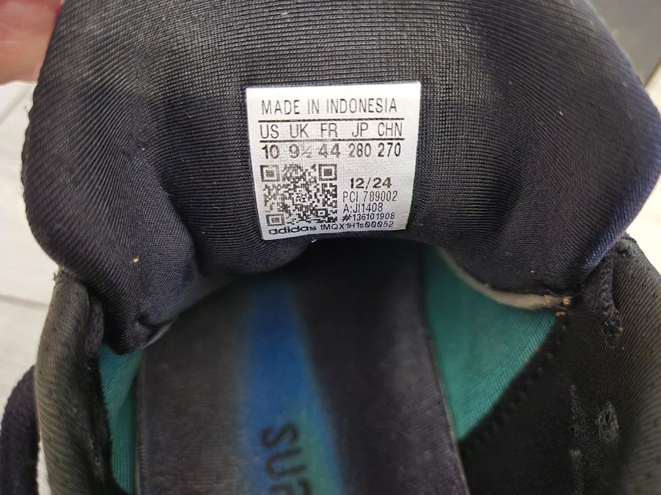 Buty męskie do biegania Adidas Supernova Rise 2 rozmiar 44.