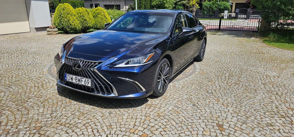 Lexus ES LEXUS ES 300h Pierwszy właściciel, serwisowany w ASO.