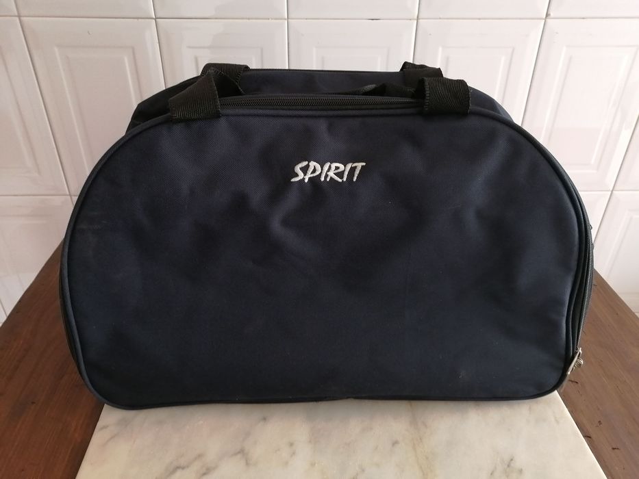 saco de desporto novo