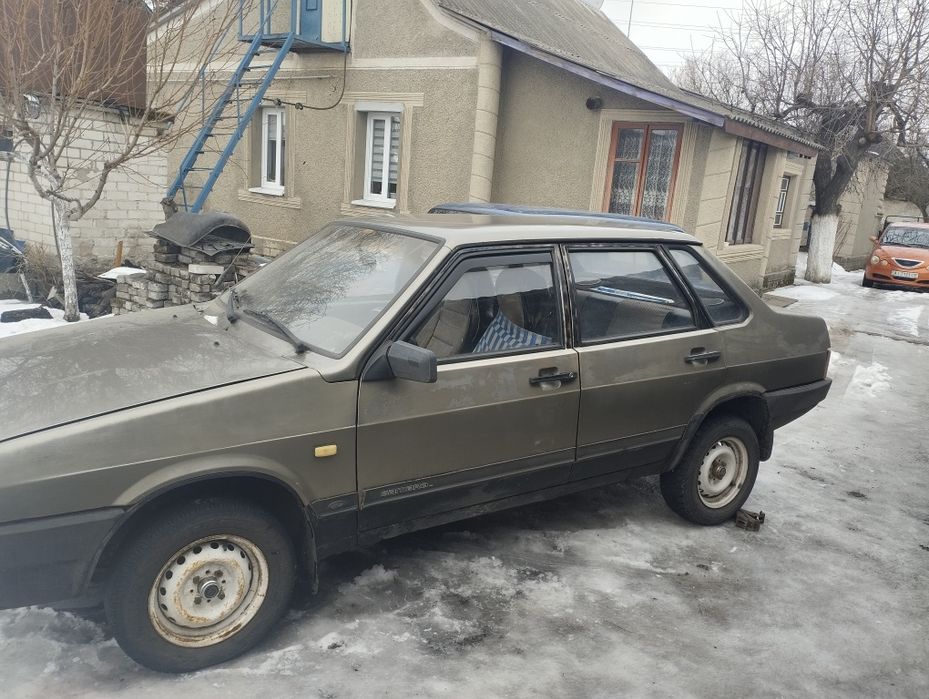 Продам ВАЗ 21099