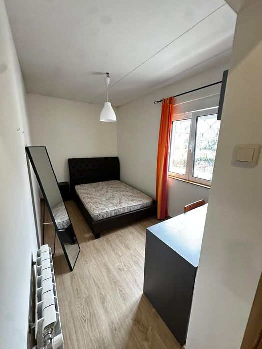 Quarto  em Apartamento Centro de Viseu