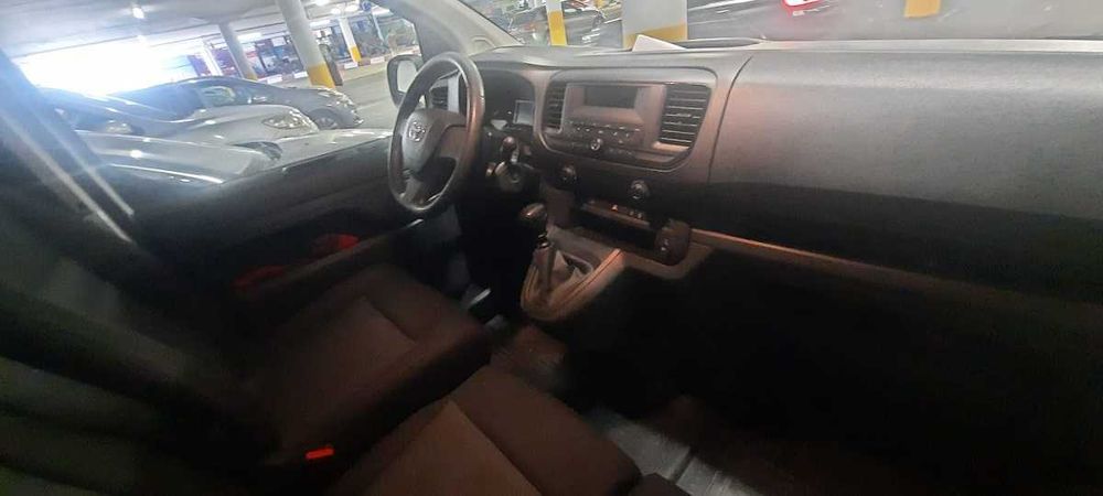 Toyota Proace L1 Van 1.5D 120 cv - IVA DEDUTIVEL