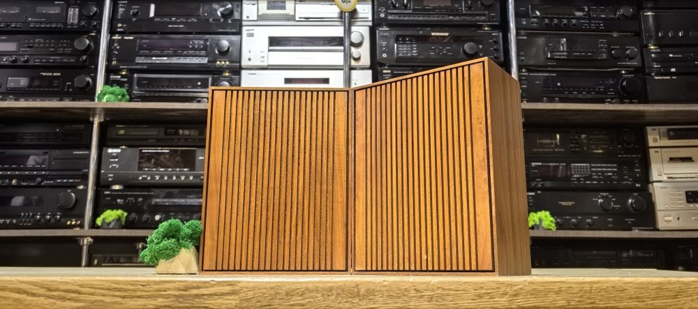 2-х полосна акустика Quelle International