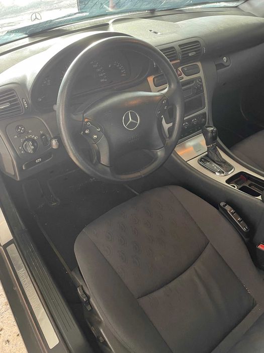 MB C220 CDi W203/S203 143CV/150CV p/ Peças