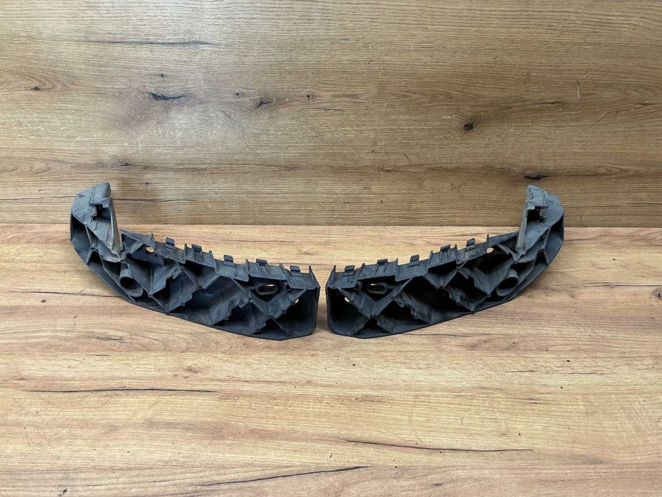Ślizg Mocowanie Lampy przedniej Lewy/Prawy Jeep Grand Cherokee WK2 Lift