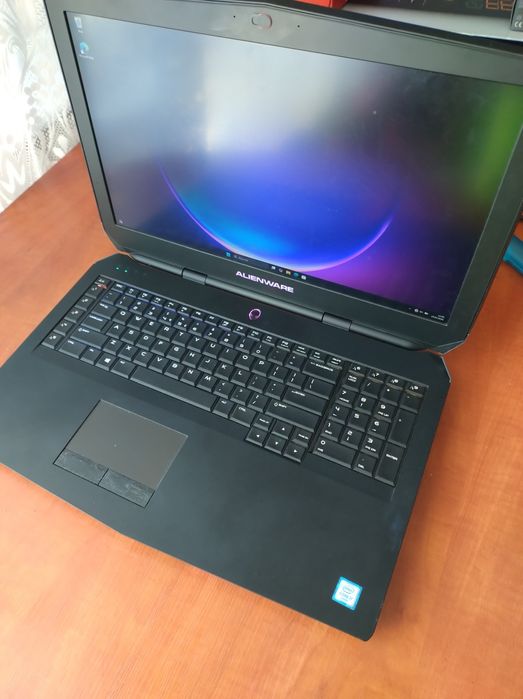 Laptop Gamingowy Alienware R3 17"