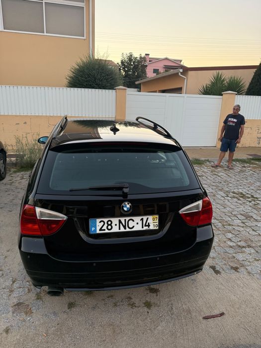 BMW 318d Touring 2.0 143cv | 252.227 km | 5 Lugares | 2007