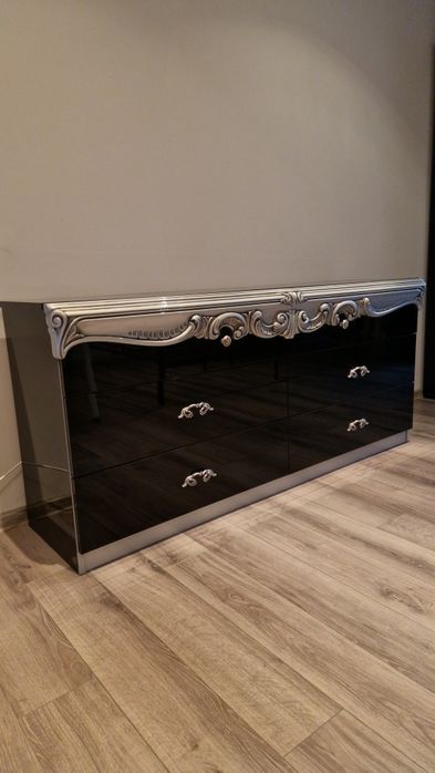 Czarna komoda glamour wysoki połysk 176 cm, 6 szuflad