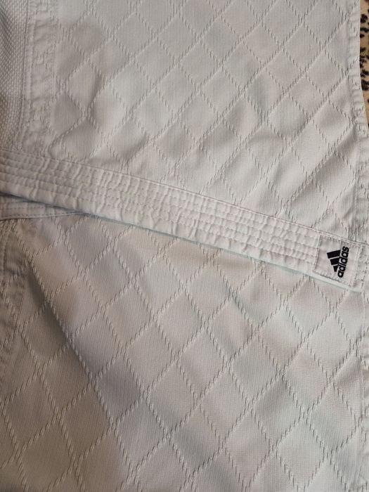 Продам кiмоно ADIDAS J500