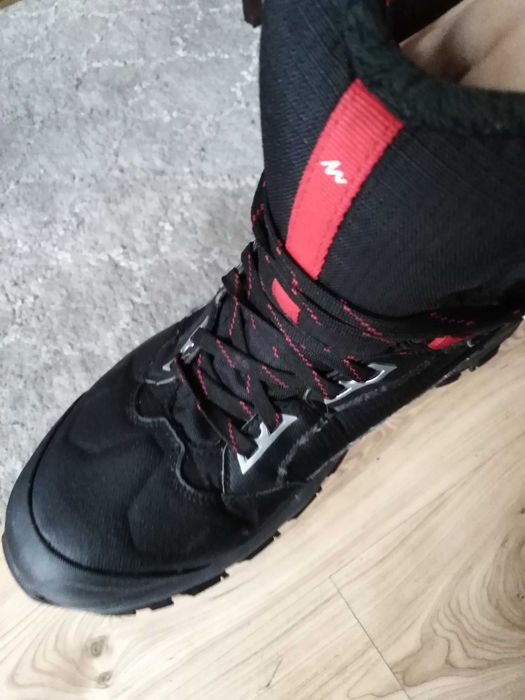 QUECHUA. Śniegowce wodoodporne.