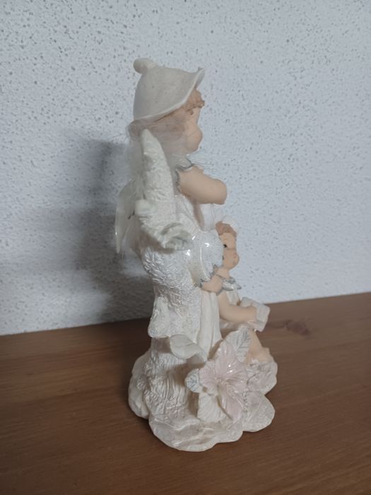 Dupla de Anjos em porcelana