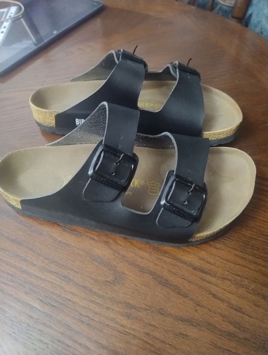 Продам шльопанці Birkenstock.