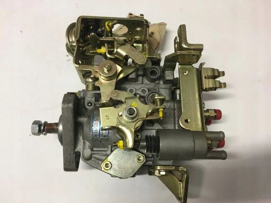 nissan sunny 2.0d pompa wtryskowa 104740-2185 nowa